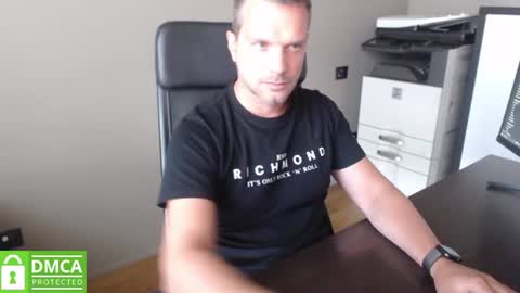 Snapshot of maschiodavide89 chatting on August 3, 2026, 10:32 am David online show from August 3, 2026, 10:32 am