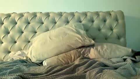 mask0n online show from March 19, 2026, 3:54 am