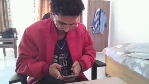 Snapshot of maskboyz2003 chatting on January 15, 2025, 4:47 am maskboyz2003 online show from January 15, 2025, 4:47 am