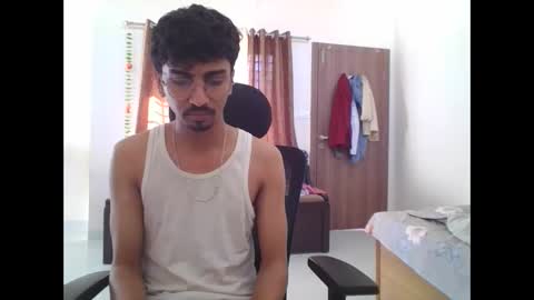 Snapshot of maskboyz2003 chatting on February 17, 2025, 4:20 am maskboyz2003 online show from February 17, 2025, 4:20 am