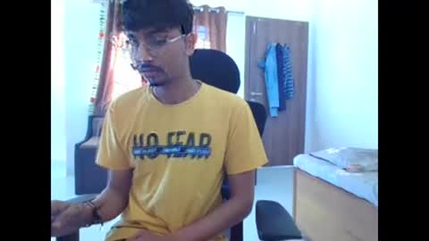 Snapshot of maskboyz2003 chatting on March 6, 2025, 3:35 am maskboyz2003 online show from March 6, 2025, 3:35 am