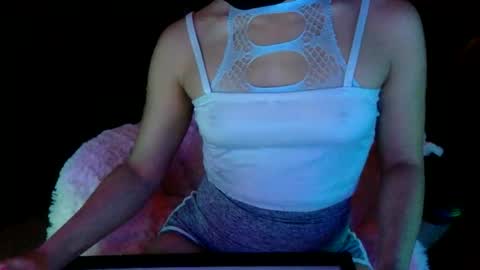 Snapshot of maskddcouple chatting on May 27, 2026, 1:46 am maskddcouple online show from May 27, 2026, 1:46 am
