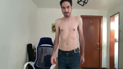 Snapshot of masked_latin_noir chatting on December 4, 2025, 9:45 pm Masked Latin Noir online show from December 4, 2025, 9:45 pm