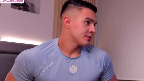 Snapshot of mason_bennet chatting on January 10, 2026, 9:52 pm Mason Bennet online show from January 10, 2026, 9:52 pm