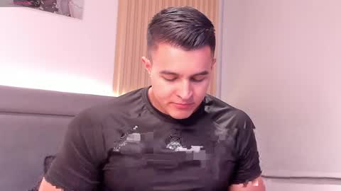Snapshot of mason_bennet chatting on May 13, 2026, 12:19 am Mason Bennet online show from May 13, 2026, 12:19 am