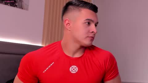 Snapshot of mason_bennet chatting on July 30, 2026, 9:25 pm Mason Bennet online show from July 30, 2026, 9:25 pm