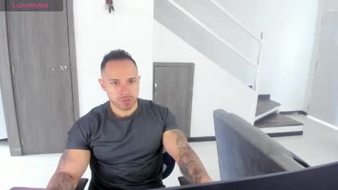 Snapshot of mason_fit chatting on May 17, 2026, 4:14 pm Mason Andre online show from May 17, 2026, 4:14 pm