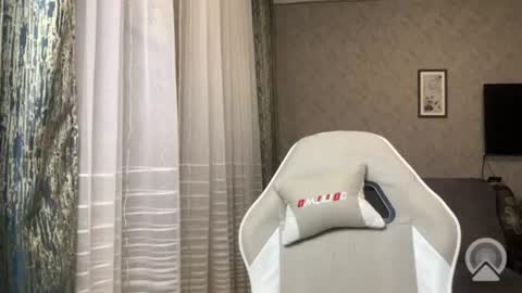 masonsilver_ online show from June 11, 2026, 2:59 pm