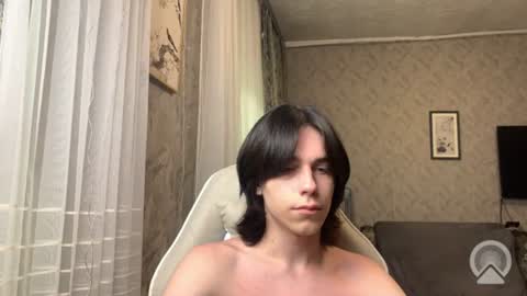 masonsilver_ online show from June 13, 2026, 10:57 am