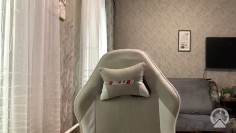masonsilver_ online show from June 21, 2026, 9:12 am