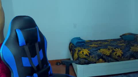 Snapshot of massatgeserotics chatting on January 11, 2026, 9:42 pm I Am Odin online show from January 11, 2026, 9:42 pm