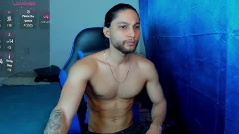 Snapshot of massatgeserotics chatting on April 10, 2026, 11:31 pm I Am Odin online show from April 10, 2026, 11:31 pm