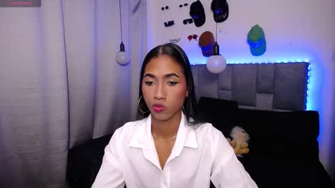 Snapshot of massielhot chatting on November 28, 2025, 10:34 pm massielhot online show from November 28, 2025, 10:34 pm