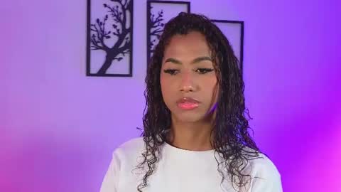 massielhot online show from July 20, 2026, 7:38 pm