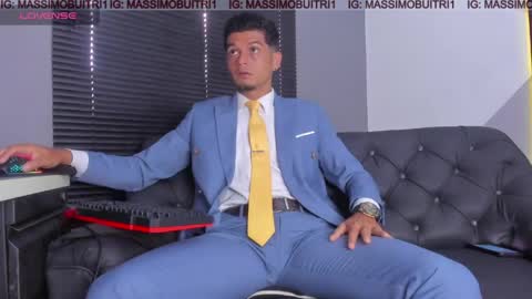 I am Massimo online show from June 1, 2026, 12:29 pm