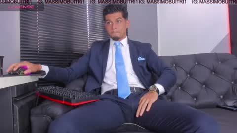I am Massimo online show from June 16, 2026, 12:19 pm
