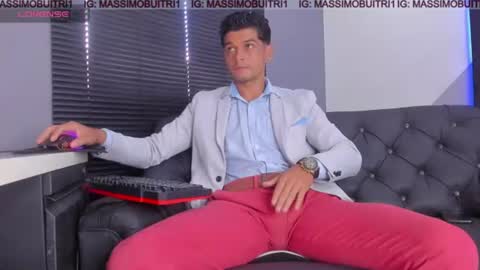 Snapshot of massimo_g chatting on June 22, 2026, 2:47 pm I am Massimo online show from June 22, 2026, 2:47 pm