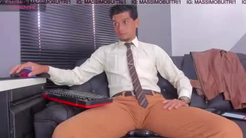 Snapshot of massimo_g chatting on July 15, 2026, 1:38 pm I am Massimo online show from July 15, 2026, 1:38 pm