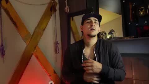 Snapshot of massimo_vidal chatting on September 10, 2025, 12:27 pm massimo_vidal online show from September 10, 2025, 12:27 pm