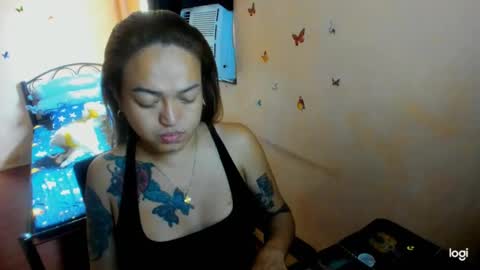 Snapshot of massivecockcum chatting on January 13, 2025, 12:30 am kimmy online show from January 13, 2025, 12:30 am