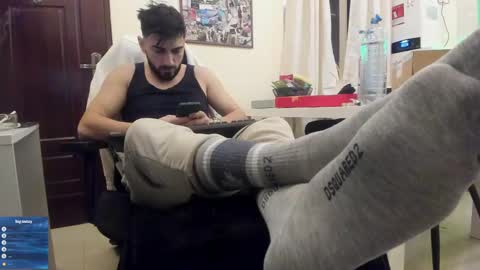 Snapshot of master9four chatting on February 25, 2025, 5:58 pm Matthew online show from February 25, 2025, 5:58 pm