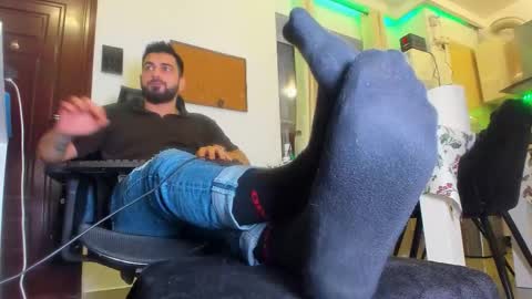 Snapshot of master9four chatting on November 25, 2025, 10:21 pm Matthew online show from November 25, 2025, 10:21 pm