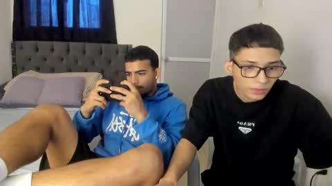 master_boy28 online show from February 11, 2026, 2:44 pm