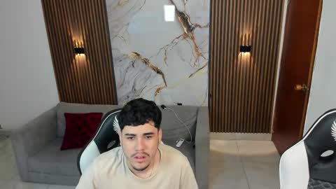 Snapshot of master_javi chatting on September 27, 2025, 5:23 am master_javi online show from September 27, 2025, 5:23 am