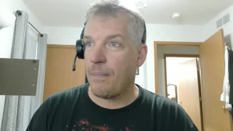 Snapshot of master_thorn chatting on November 8, 2025, 5:34 pm Master Thorn online show from November 8, 2025, 5:34 pm