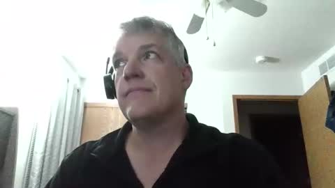 Snapshot of master_thorn chatting on January 6, 2026, 3:21 am Master Thorn online show from January 6, 2026, 3:21 am