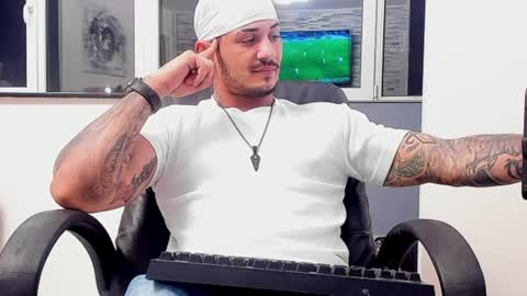 masterchris12 online show from December 10, 2024, 9:11 pm