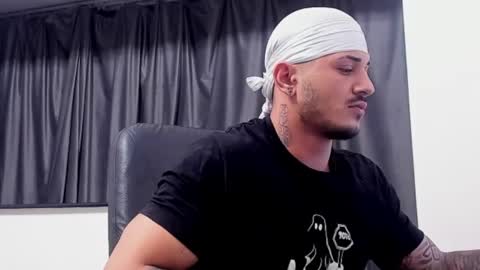 masterchris12 online show from December 14, 2024, 10:39 pm