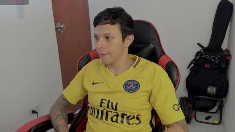 Snapshot of masterdave7 chatting on September 28, 2025, 12:10 pm Dave online show from September 28, 2025, 12:10 pm