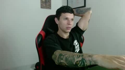 Snapshot of masterdave7 chatting on November 22, 2025, 11:09 am Dave online show from November 22, 2025, 11:09 am