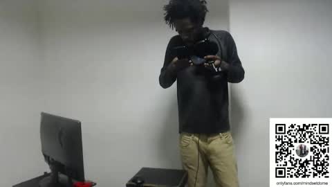 Masterdomfuck online show from May 2, 2026, 5:12 am