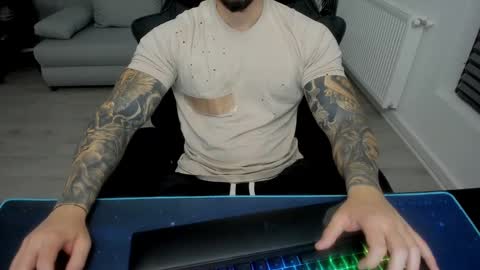 Snapshot of masterkingmuscle chatting on February 16, 2025, 6:54 pm masterkingmuscle online show from February 16, 2025, 6:54 pm