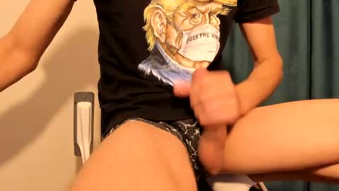 Snapshot of mastermiko chatting on December 22, 2024, 10:28 am Silly Rabbit online show from December 22, 2024, 10:28 am