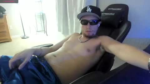 Snapshot of mastermusclebro chatting on May 12, 2026, 3:47 am mastermusclebro online show from May 12, 2026, 3:47 am