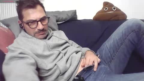 Snapshot of masterp17 chatting on November 14, 2025, 8:07 pm Master P online show from November 14, 2025, 8:07 pm