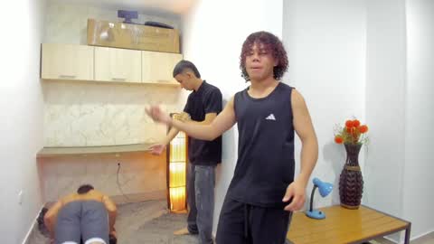 Snapshot of masters_sexx chatting on January 27, 2025, 11:32 am Team Cris Darwin- Fernando- Stiven- David online show from January 27, 2025, 11:32 am