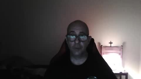 mat11efou online show from March 13, 2026, 6:58 pm