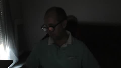 Snapshot of mat11efou chatting on June 8, 2026, 6:14 am mat11efou online show from June 8, 2026, 6:14 am