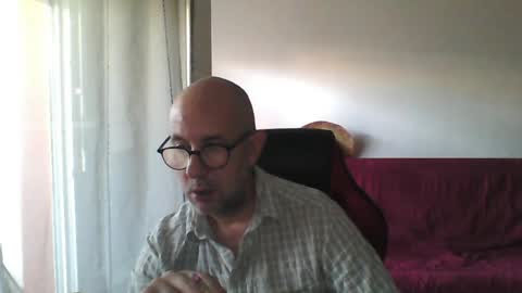 Snapshot of mat11efou chatting on June 16, 2026, 6:38 am mat11efou online show from June 16, 2026, 6:38 am