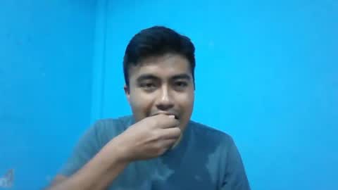 Snapshot of mat9812 chatting on July 26, 2026, 5:48 am mat9812 online show from July 26, 2026, 5:48 am