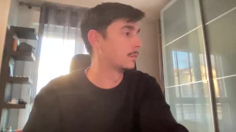 Snapshot of matahavi chatting on November 25, 2025, 4:18 pm Aaron online show from November 25, 2025, 4:18 pm