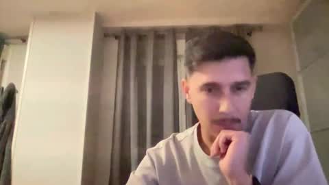 Snapshot of matahavi chatting on January 12, 2026, 8:47 pm Aaron online show from January 12, 2026, 8:47 pm