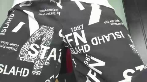 mateo_escobar online show from February 14, 2026, 7:16 am