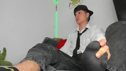 mateo_escobar online show from March 7, 2026, 2:19 am