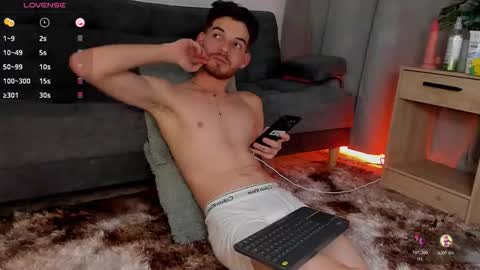 MATEO HUNTER online show from November 21, 2025, 11:36 pm