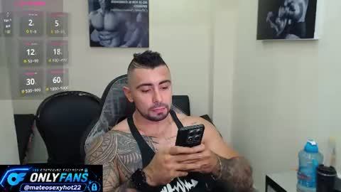 Snapshot of mateosexyhot22 chatting on July 31, 2026, 5:23 pm Mateo online show from July 31, 2026, 5:23 pm